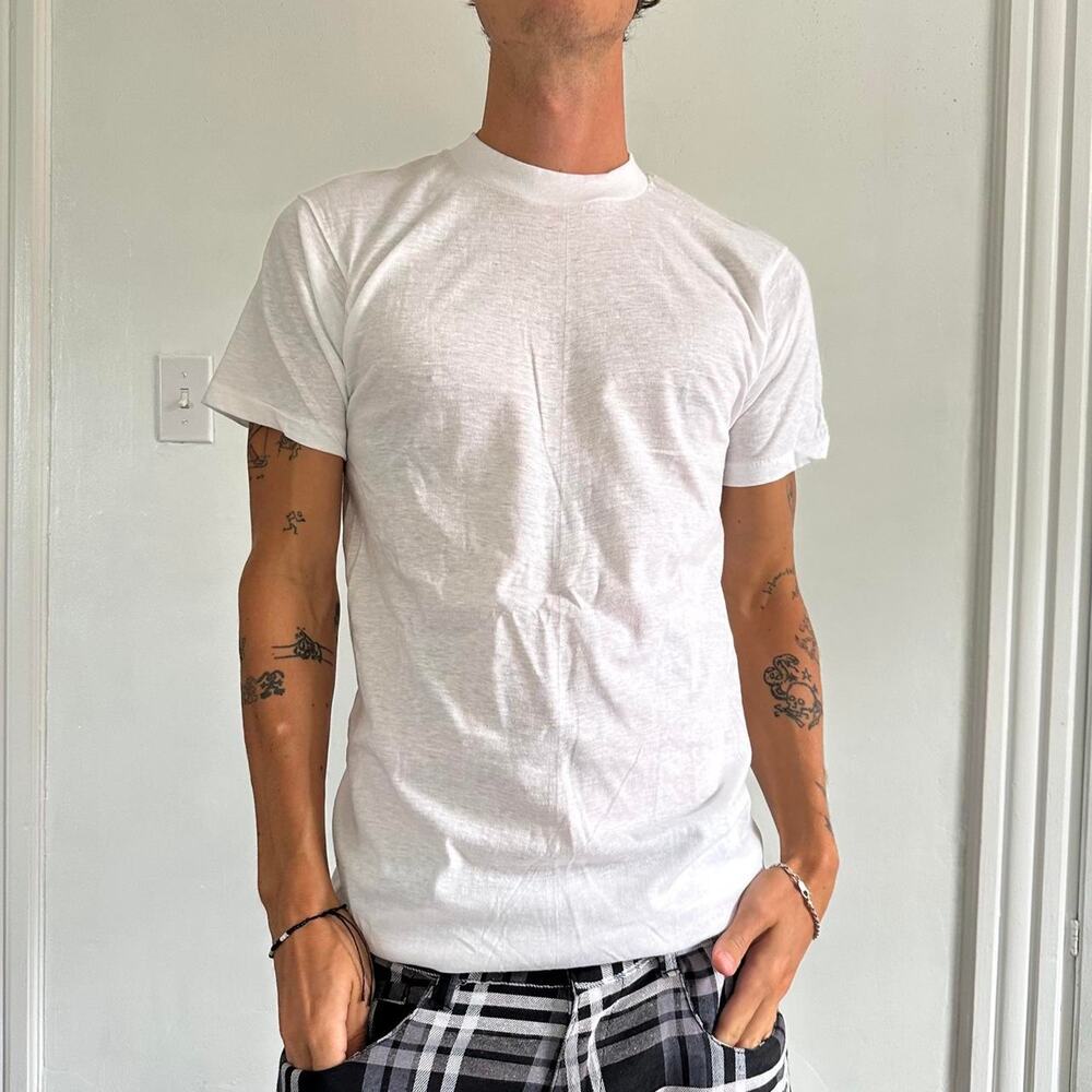 Vintage 70s 80s Thin Fitted Blank White Cotton Tee Shirt